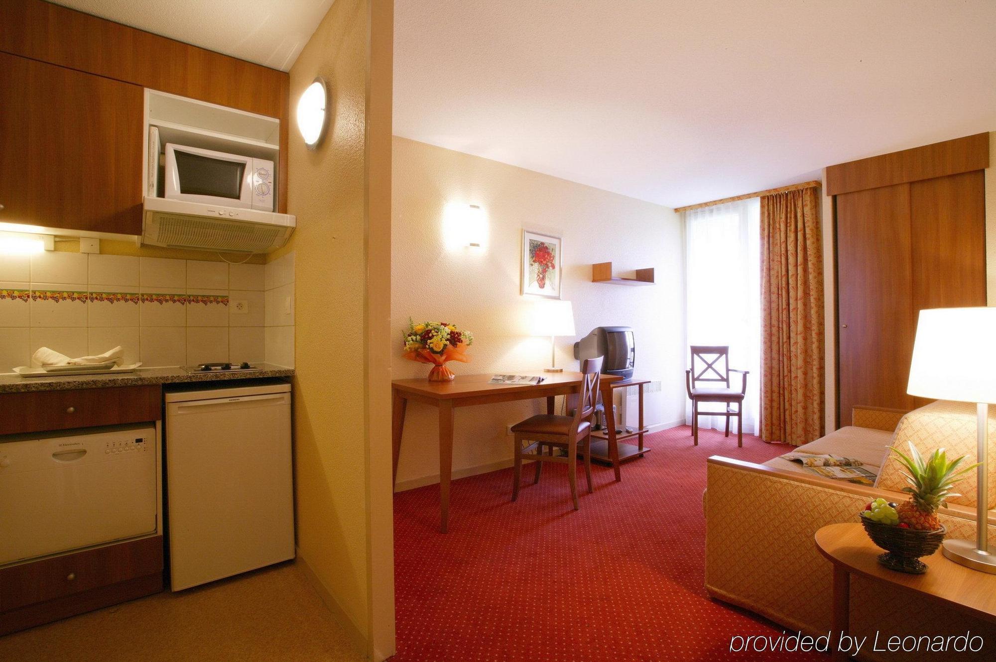 Citadines Centre Meriadeck Bordeaux Bordéus Quarto foto