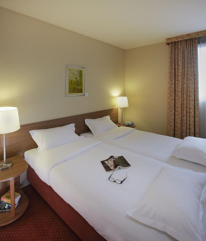 Citadines Centre Meriadeck Bordeaux Bordéus Quarto foto